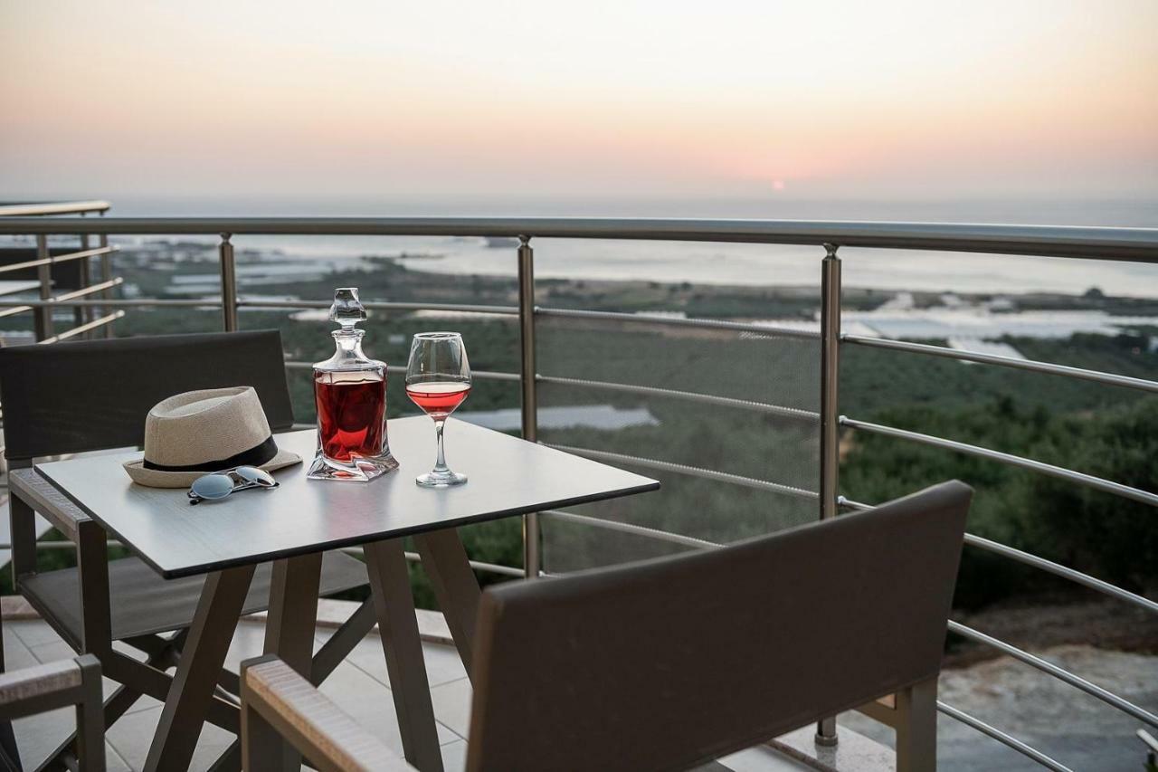 Magnolia Luxury Apartments Falasarna Dış mekan fotoğraf